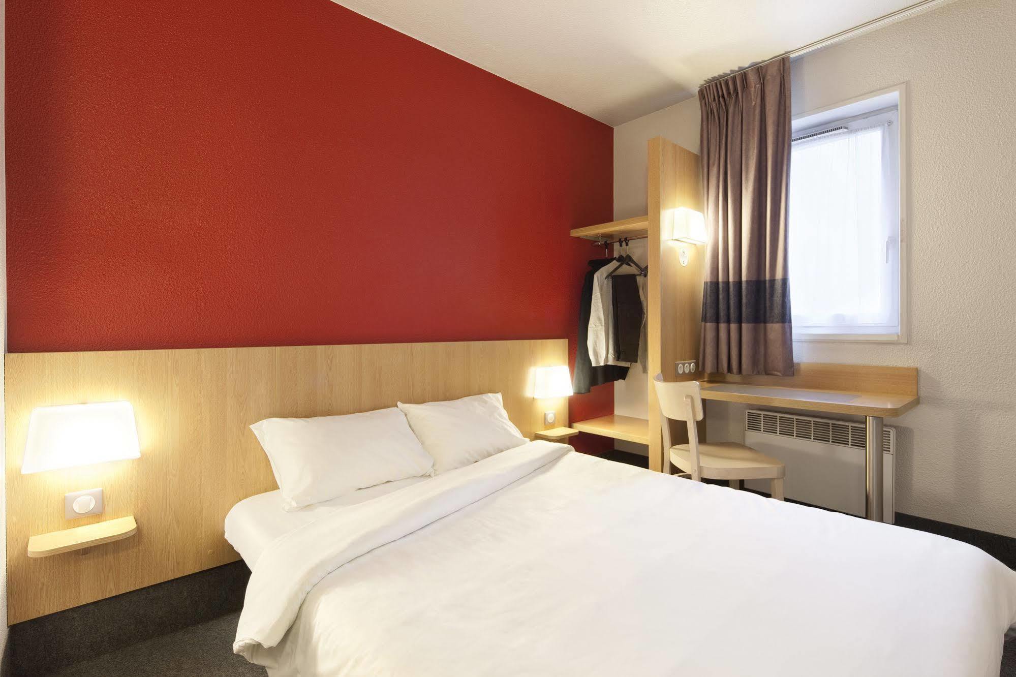 B&B Hotel Saint-Michel Sur Orge Exteriér fotografie